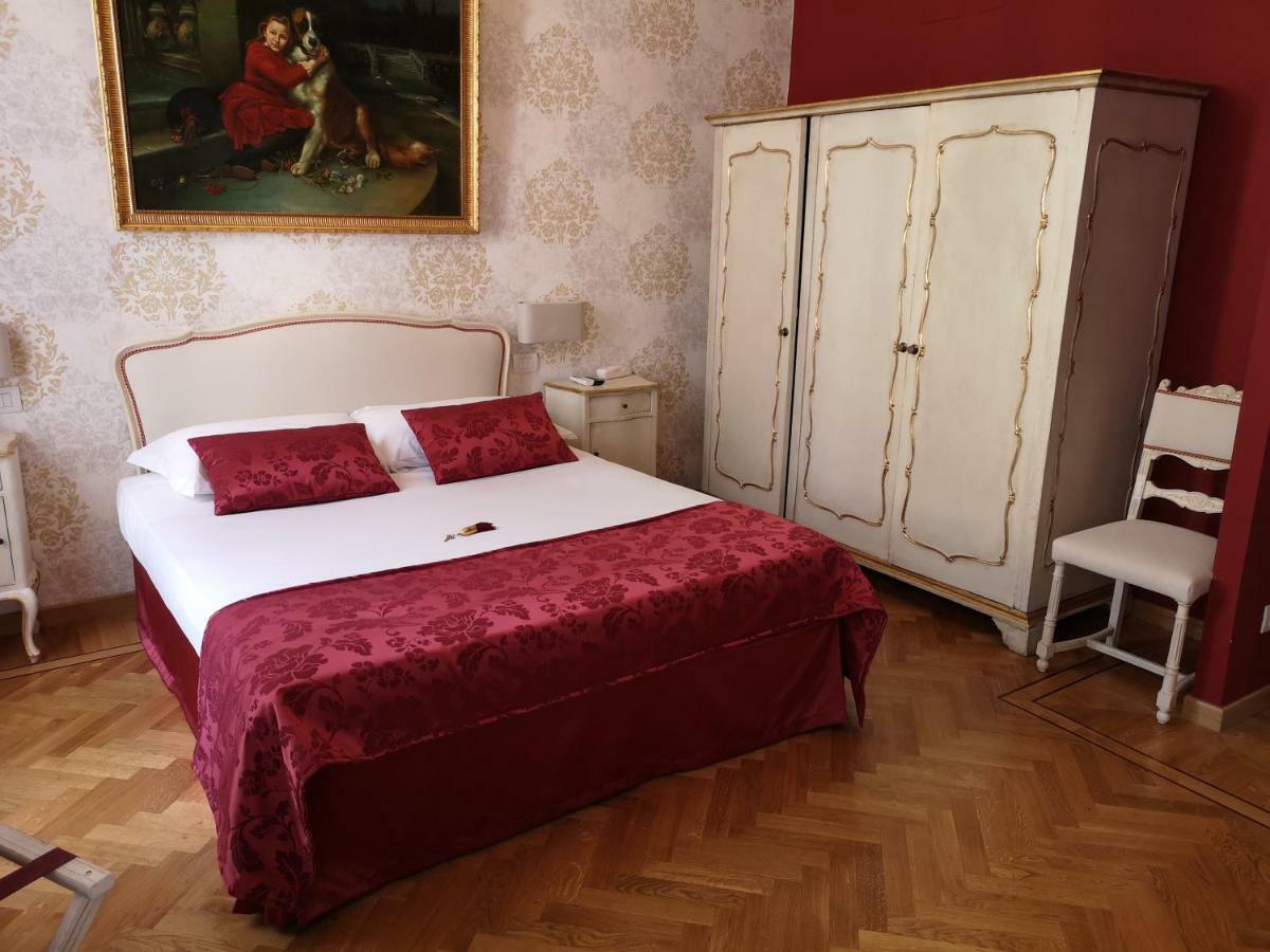 Hotel Il Granduca Firenze Bagian luar foto