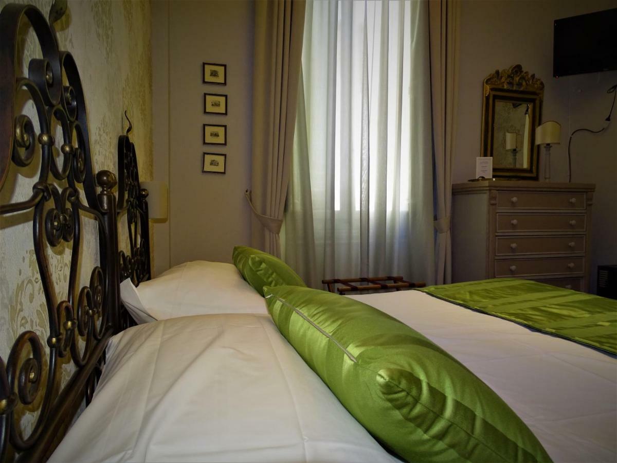 Hotel Il Granduca Firenze Bagian luar foto