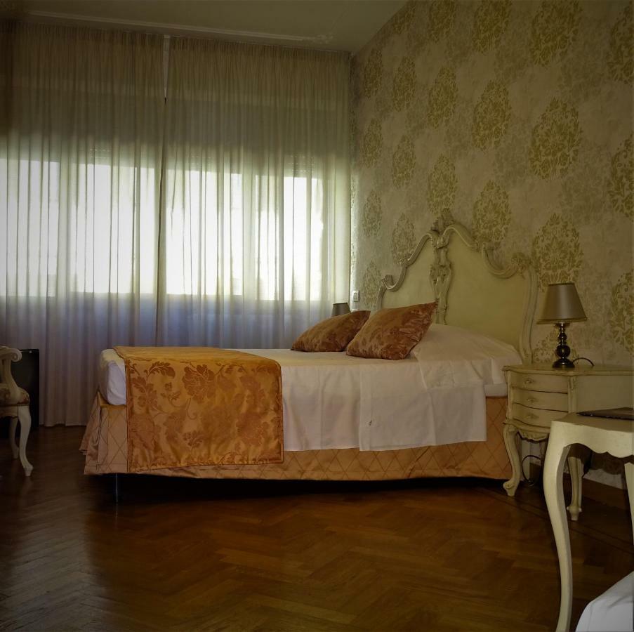 Hotel Il Granduca Firenze Bagian luar foto