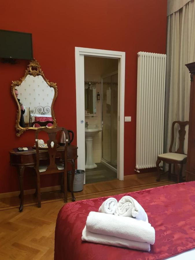 Hotel Il Granduca Firenze Bagian luar foto